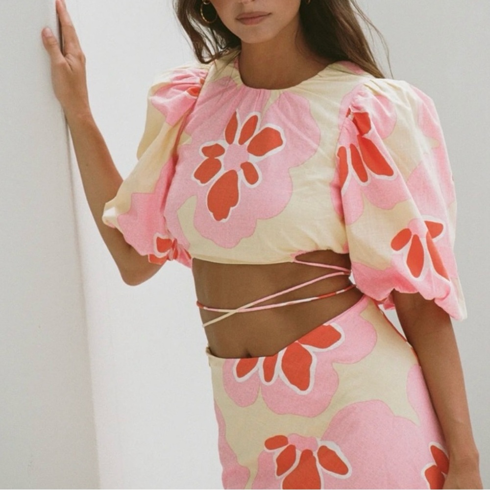 Floral Pink and Yellow Women's Skirt Set - Picture 4 of 4